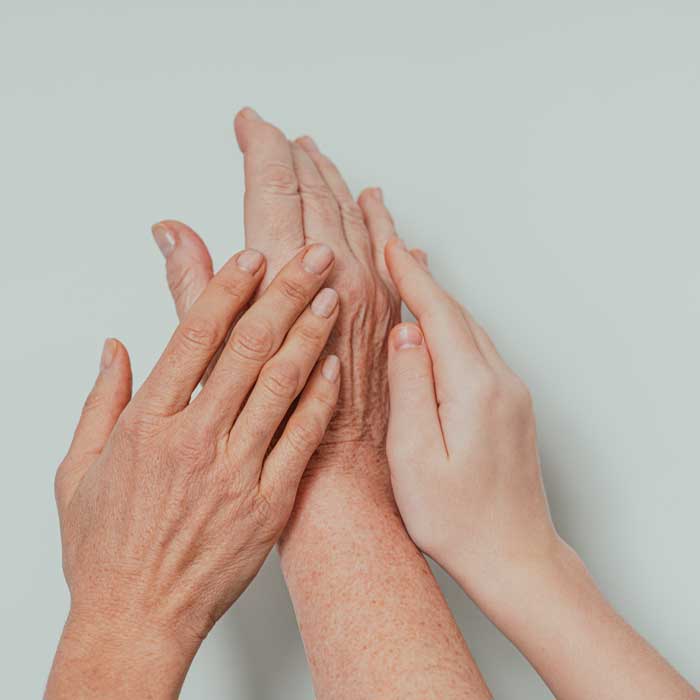 Skinbooster bei Händen